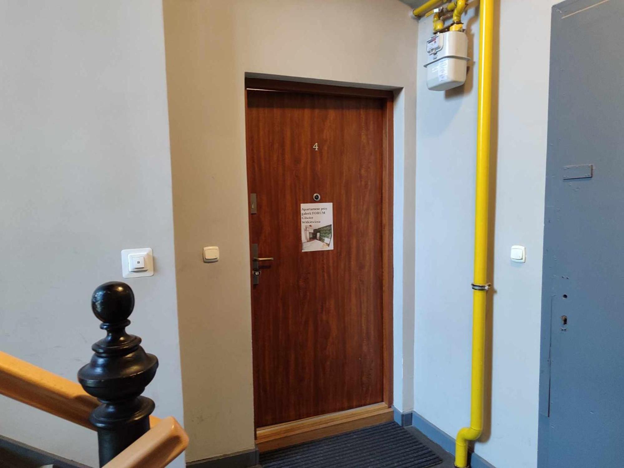 Apartament Przy Galerii Forum Gliwice Witkiewicza ภายนอก รูปภาพ